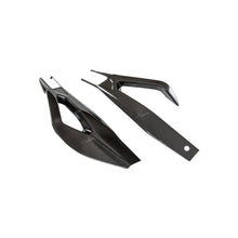 Carica l&#39;immagine nel visualizzatore Galleria, Lightech Protezioni Forcellone In Carbonio (Coppia) - nan
