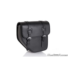 Carica l'immagine nel visualizzatore di Gallery, CUSTOM ACCES BORSA LATERALE SINISTRA MOD. IBIZA NERO - COD. AP0007N - Presenta due chiusure con fibbia. Dimensioni (HxL):
