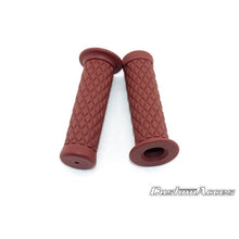 Carica l'immagine nel visualizzatore di Gallery, CUSTOM ACCES MANOPOLE MOD. FAST LINE COLORE ARANCIONE - COD. PE0010T - Materiale: gomma. Lunghezza: 123 mm. Diametro: 22 mm.