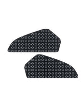 Carica l'immagine nel visualizzatore di Gallery, PUIG ADESIVO SERBATOIO MOD. PRO 2 PER YAMAHA YZF-R3 2025 NERO