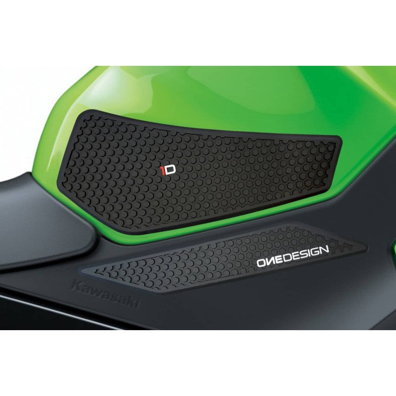 PUIG ADESIVO SERBATOIO SPECIFICO LATERALE PER KAWASAKI NINJA 400 18-20 NERO