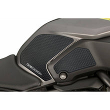 Carica l'immagine nel visualizzatore di Gallery, PUIG ADESIVO SERBATOIO SPECIFICO LATERALE YAMAHA MT-07 18-20 NERO