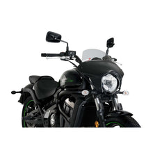 Carica l'immagine nel visualizzatore di Gallery, PUIG CUPOLINO BATWING SML TOURING PER KAWASAKI VULCAN S 15-16 FUME CHIARO