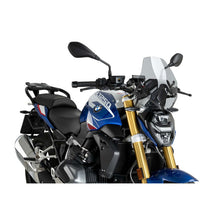 Carica l'immagine nel visualizzatore di Gallery, PUIG CUPOLINO NAKED N.G. SPORT PER BMW R1250 R 23-25 FUME CHIARO