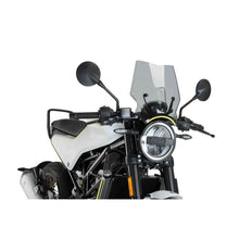 Carica l'immagine nel visualizzatore di Gallery, PUIG CUPOLINO NAKED N.G. SPORT PER HUSQVARNA SVARTPILEN 401 20-23 FUME CHIARO