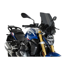 Carica l'immagine nel visualizzatore di Gallery, PUIG CUPOLINO NAKED N.G. TOURING PER BMW R1250 R 23-25 FUME SCURO