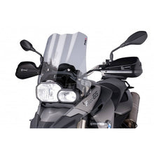 Carica l'immagine nel visualizzatore di Gallery, PUIG CUPOLINO TOURING PER BMW F800 GS 08-12 FUME CHIARO
