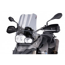 Carica l'immagine nel visualizzatore di Gallery, PUIG CUPOLINO TOURING PER BMW F800 GS 2021 FUME CHIARO