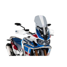 Carica l'immagine nel visualizzatore di Gallery, PUIG CUPOLINO TOURING PER HONDA AFRICA TWIN 18-19 FUME CHIARO