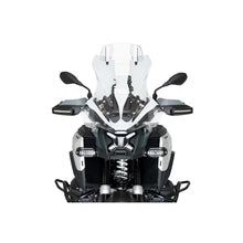Carica l'immagine nel visualizzatore di Gallery, PUIG CUPOLINO TOURING PLUS-VISIERA SENZA RADAR BMW R1300 GS TRIPLE BLACK 23-25 TRASPARENTE