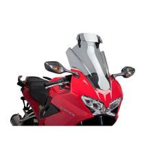 Carica l'immagine nel visualizzatore di Gallery, PUIG CUPOLINO TOURING -VISIERA PER HONDA VFR800F 17-20 FUME CHIARO