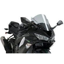 Carica l'immagine nel visualizzatore di Gallery, PUIG CUPOLINO Z-RACING KAWASAKI ZX-6R NINJA 17-23 FUME CHIARO