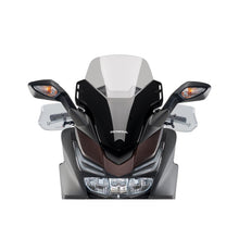 Carica l'immagine nel visualizzatore di Gallery, PUIG PARAMANI PER HONDA X-ADV 18-20 TRASPARENTE