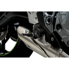 Carica l'immagine nel visualizzatore di Gallery, PUIG POGGIAPIEDI HONDA CB650 R NEO SPORTS CAFE 21-23 (ATTENZIONE: IL POGGIAPIEDI NON INCLUDE L'ADATTATORE)