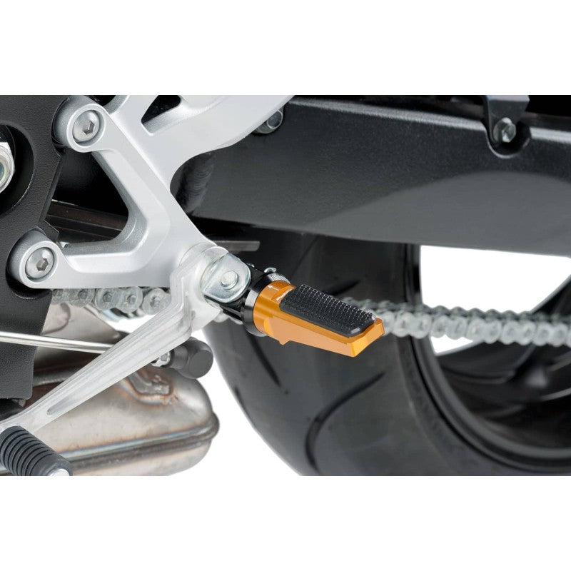 PUIG POGGIAPIEDI HONDA CBR600RR 09-12 (ATTENZIONE: IL POGGIAPIEDI NON INCLUDE L'ADATTATORE)