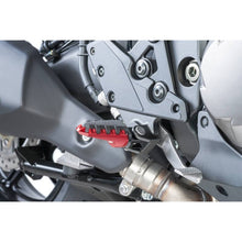 Carica l'immagine nel visualizzatore di Gallery, PUIG POGGIAPIEDI HONDA CB125 R NEO SPORTS CAFE 21-23 (ATTENZIONE: IL POGGIAPIEDI NON INCLUDE L'ADATTATORE)
