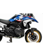 Carica l'immagine nel visualizzatore di Gallery, PUIG PROTEZIONE CARTER MOTORE BMW R1300 R EXCLUSIVE 2025 NERO