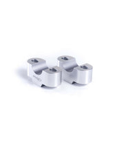 Carica l'immagine nel visualizzatore di Gallery, PUIG RISERS PER MANUBRI KAWASAKI Z650 RS 24-25 SILVER-3671P
