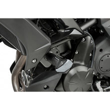 Carica l'immagine nel visualizzatore di Gallery, PUIG TAMPONI PARATELAIO MOD. R19 PER KAWASAKI VERSYS 650 TOURER 15-20 NERO