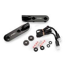 Carica l'immagine nel visualizzatore di Gallery, PUIG TAPPO FORO SPECCHIETTO CON FRECCE TAB BMW S1000 RR 23-24 NERO