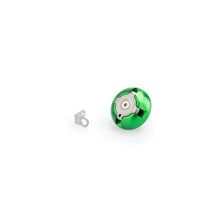 Carica l'immagine nel visualizzatore di Gallery, PUIG TAPPO OLIO MOTORE PER TRIUMPH COLORE VERDE - COD. 3760V - Materiale: alluminio anodizzato nero con anello colorato.