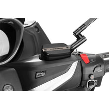 Carica l'immagine nel visualizzatore di Gallery, PUIG TAPPO SERBATOIO ANTERIORE PER FLUIDO FRENO ANT/POST. YAMAHA T-MAX 560 22-24 SILVER