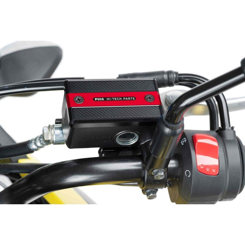 PUIG TAPPO SERBATOIO ANTERIORE PER FLUIDO FRENO SUZUKI GSX-R250 17-19 ROSSO