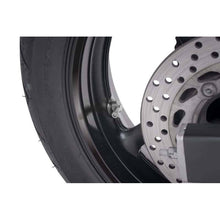 Carica l'immagine nel visualizzatore di Gallery, PUIG VALVOLE A 90 gradi PER PNEUMATICI TUBELESS COLORE SILVER - Diametro: 8.3 mm - COD. 8100P